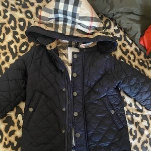 Burberry coat unisex